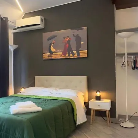 With Terrace Autonomous Appartement Rome