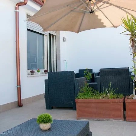 Appartement With Terrace Autonomous