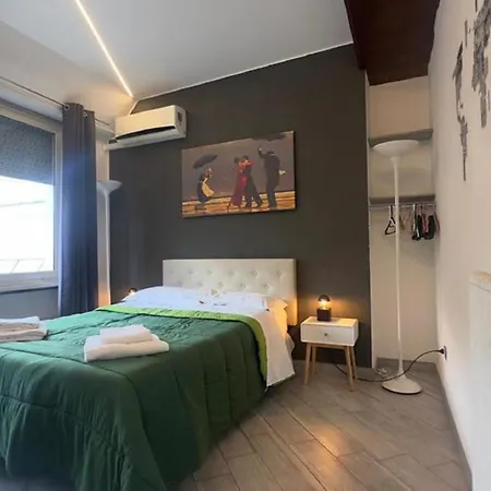 Rome Apartment With Terrace Autonomous Rom