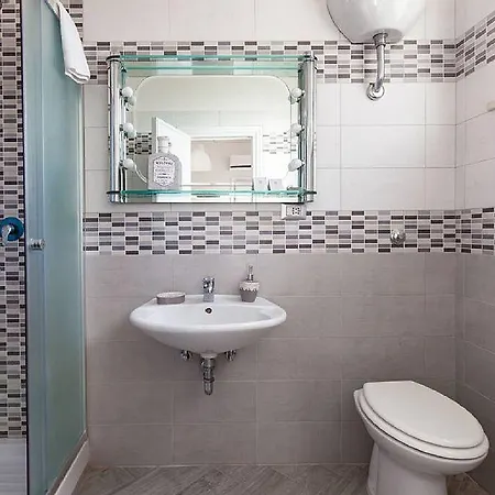 Rome Apartment With Terrace Autonomous Apartment *