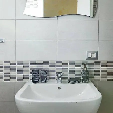 Rome Apartment With Terrace Autonomous Rom